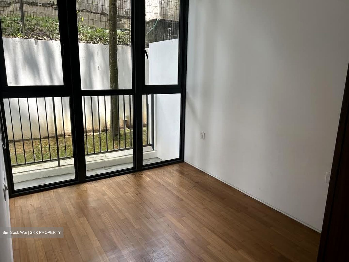 Jalan Haji Alias (D10), Terrace #547789371